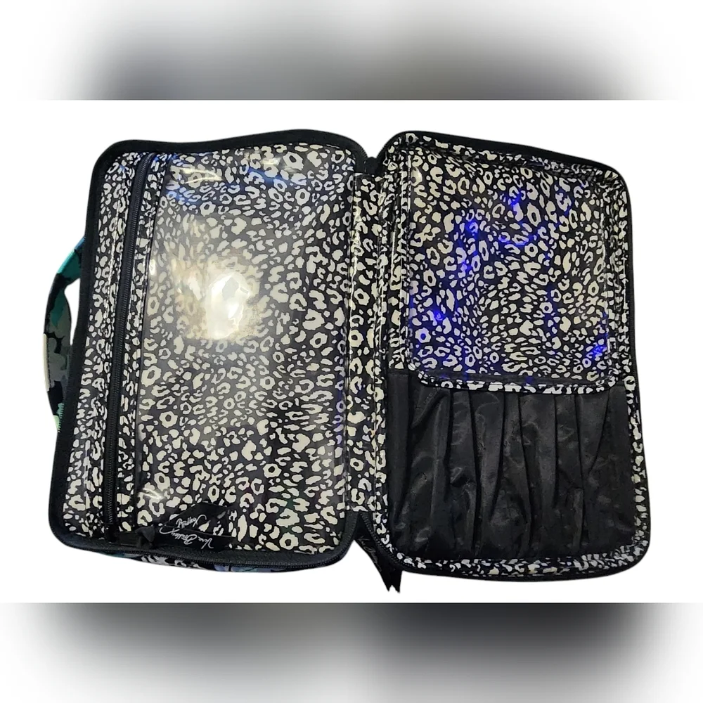 Vera Bradley Large Blush & Brush Makeup Case, Camofloral​ - Picture 5 of 8